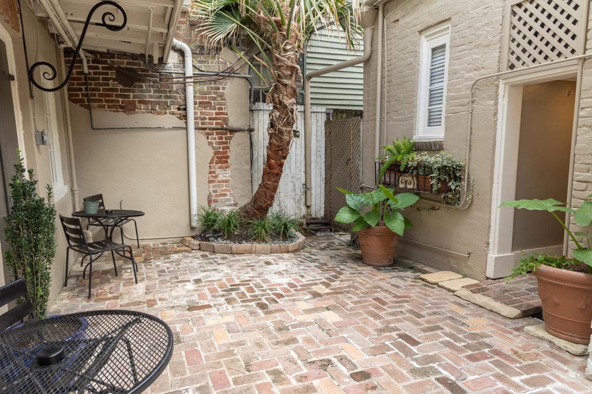 Inn On Ursulines, A French Quarter Guest Houses Property New Orleans Exteriör bild